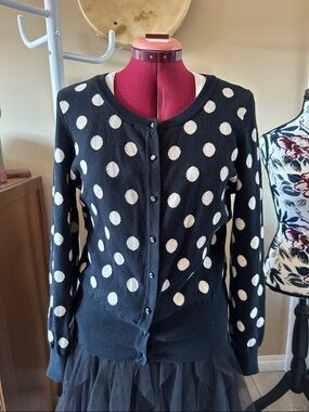 Polka Dot Crewneck Cardigan Sweater - Black & Cream